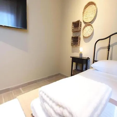 Interno 4 - Maselli 3*