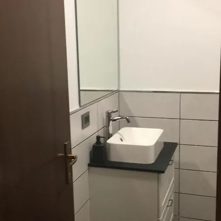 Interno 4 - Maselli 3*